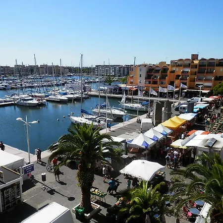 T2 Confort Centre Port 4 Pers - Clim - Parking - Ascenseur - Fr-1-796-25 * Gruissan